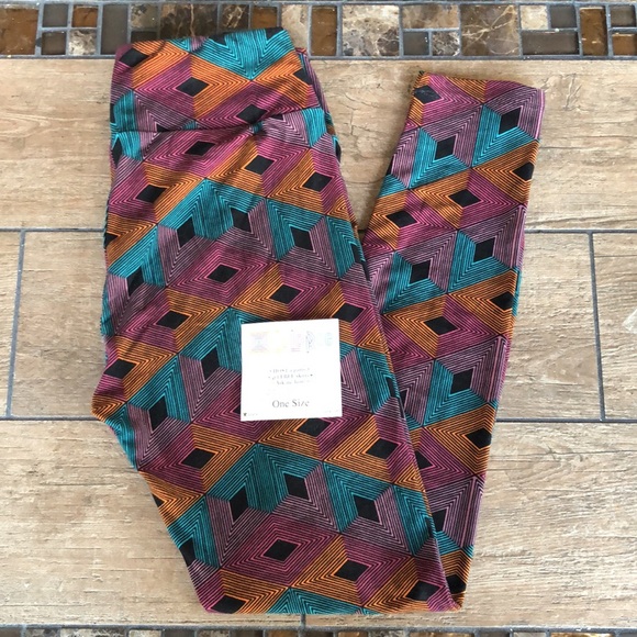 3D Box OS Leggings - Picture 2 of 6